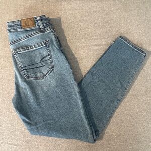 AE Stretch Curvy Mom Jean